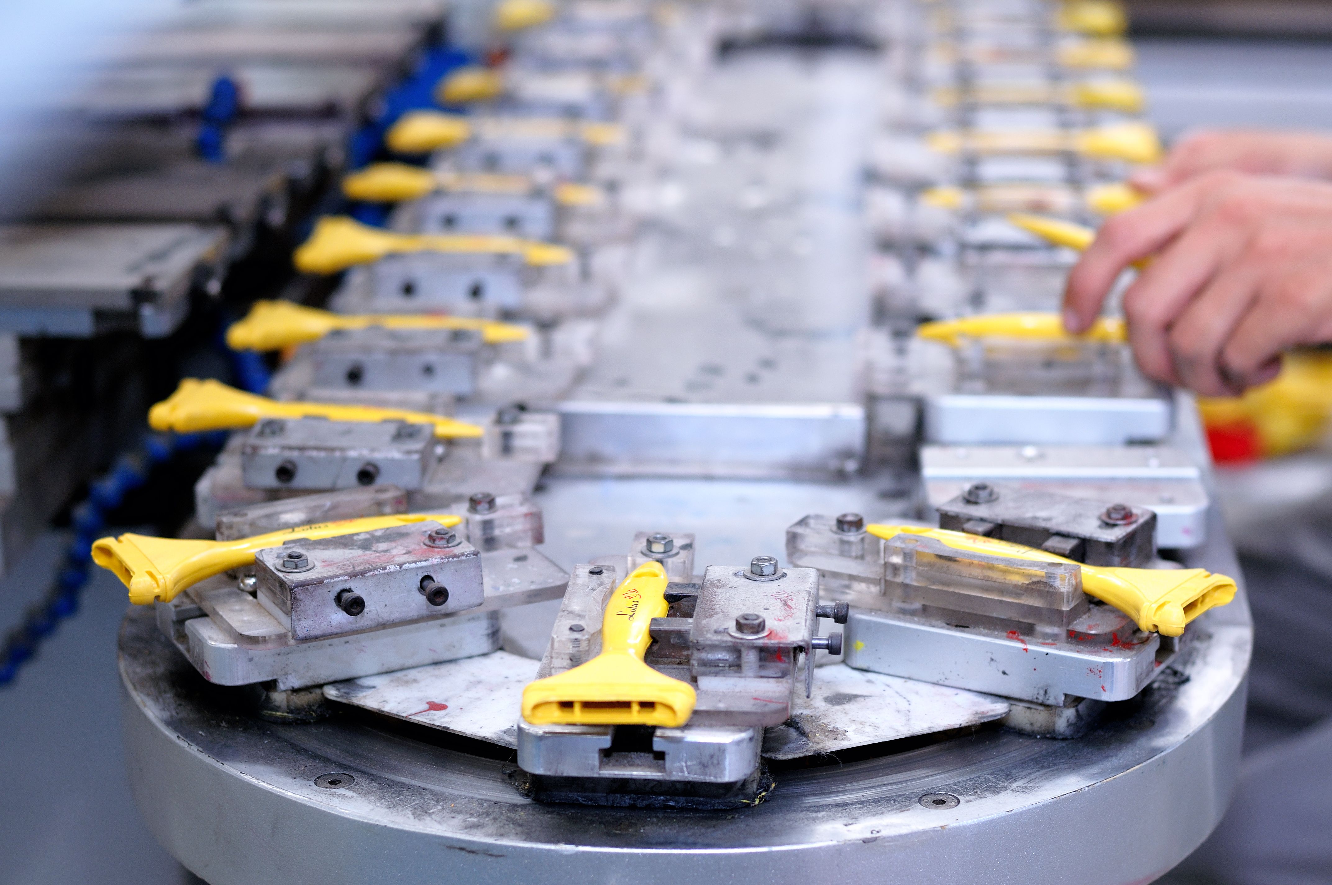 Injection Moulding and SPM High-Speed Machinery